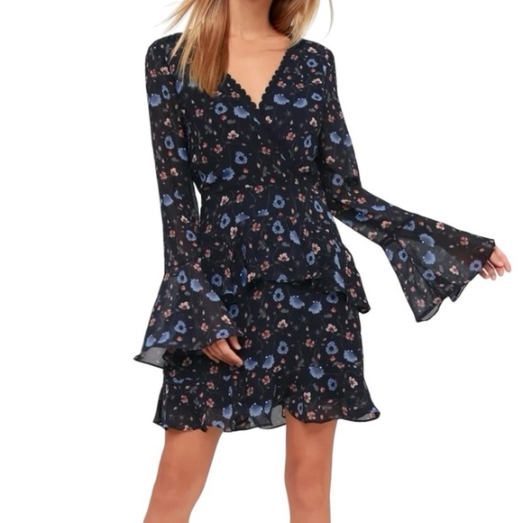 Lulus Dresses & Skirts - Lulus Bravissima Floral Print Flounce Sleeve Ruffled Dress Navy Blue Size Large